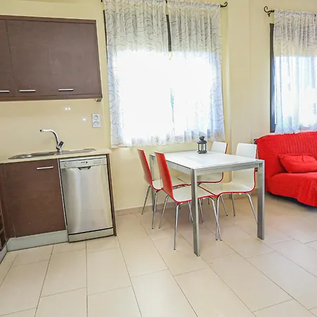 Tropicana Bjs D - Only Families Apartment Cambrils